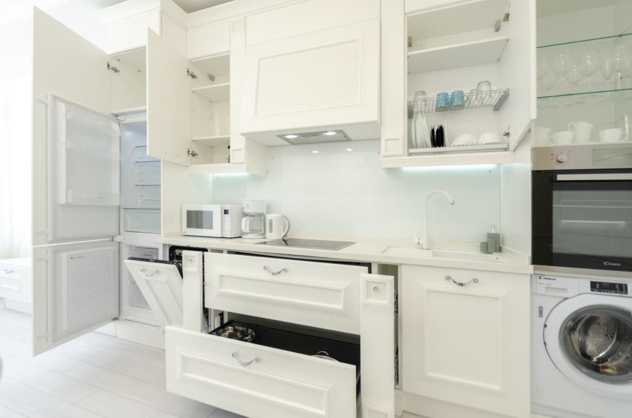 Petrovdom Apartments 10-353 In Rc Central Park, 7 John Mccain Street Kyiv Exterior photo